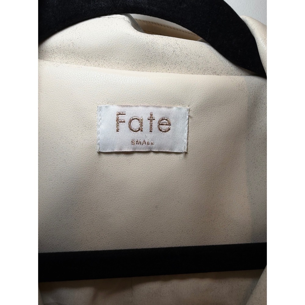 Fate Faux Leather Puff Sleeve Jacket Ivory Cream Zip Up Ruffle Small RN131468 - Picture 3 of 9